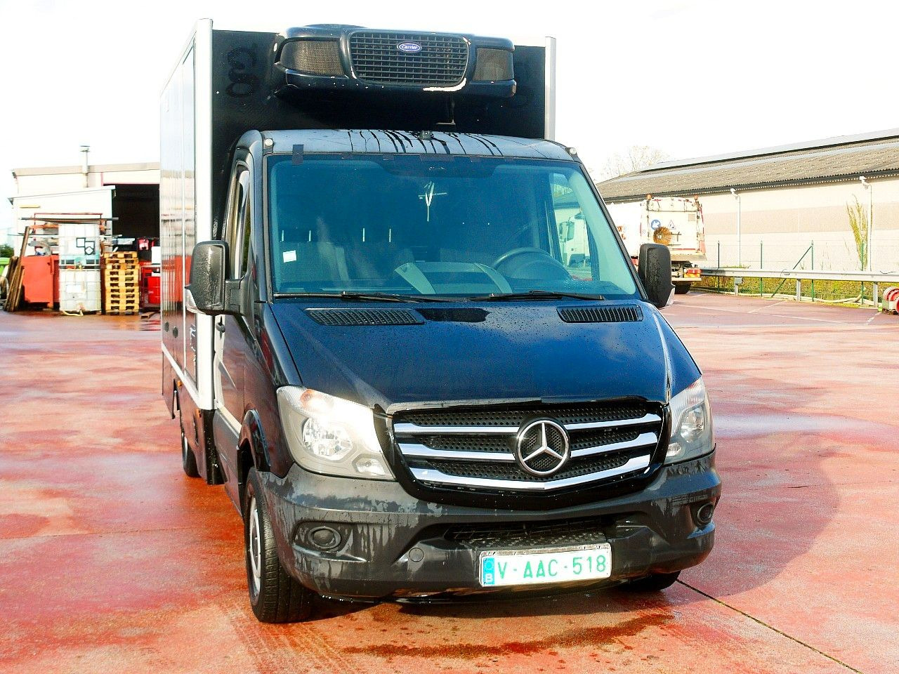 Mercedes-Benz 319 SPRINTER V6 KUHLKOFFER CARRIER PULSOR 600 MT - Kjølebil: bilde 1 Mercedes-Benz 319 SPRINTER V6 KUHLKOFFER CARRIER PULSOR 600 MT - Kjølebil: bilde 1