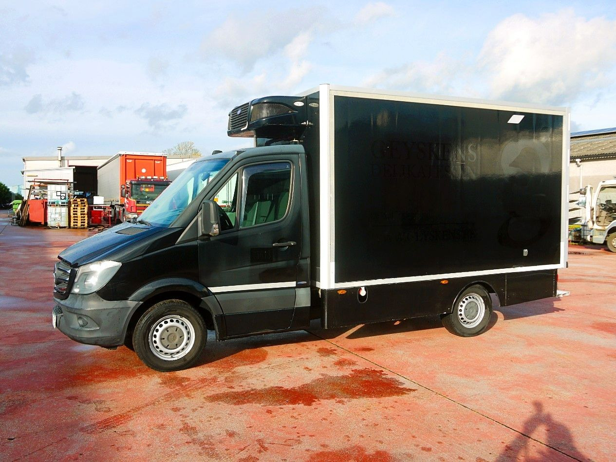 Mercedes-Benz 319 SPRINTER V6 KUHLKOFFER CARRIER PULSOR 600 MT - Kjølebil: bilde 5 Mercedes-Benz 319 SPRINTER V6 KUHLKOFFER CARRIER PULSOR 600 MT - Kjølebil: bilde 5