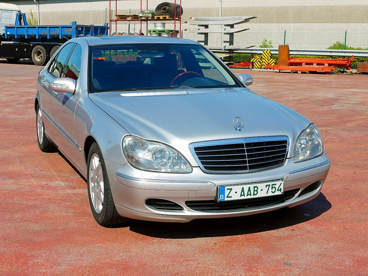 Mercedes-Benz COMAND Bi-XENON SCHIEBEDACH SOFTCLOSE ... - Sedan: bilde 1 Mercedes-Benz COMAND Bi-XENON SCHIEBEDACH SOFTCLOSE ... - Sedan: bilde 1