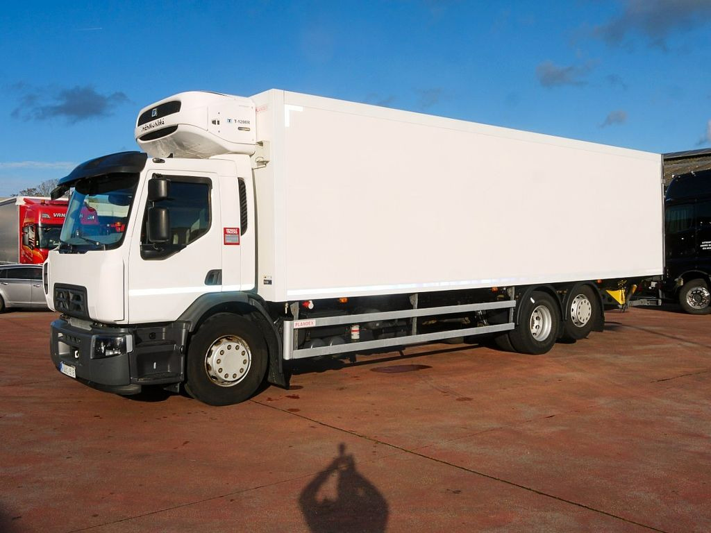 Renault 26.320 D KUHLKOFFER THERMOKING MT T1200 6X2 A/C Renault 26 320 D KUHLKOFFER THERMOKING MT T1200 6X2 A/C - Lastebil med kjøl: bilde 4 Renault 26.320 D KUHLKOFFER THERMOKING MT T1200 6X2 A/C Renault 26 320 D KUHLKOFFER THERMOKING MT T1200 6X2 A/C - Lastebil med kjøl: bilde 4