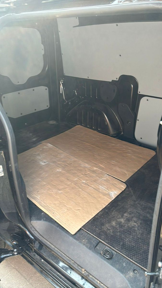 Renault EXPRESS - Små varebil: bilde 4 Renault EXPRESS - Små varebil: bilde 4