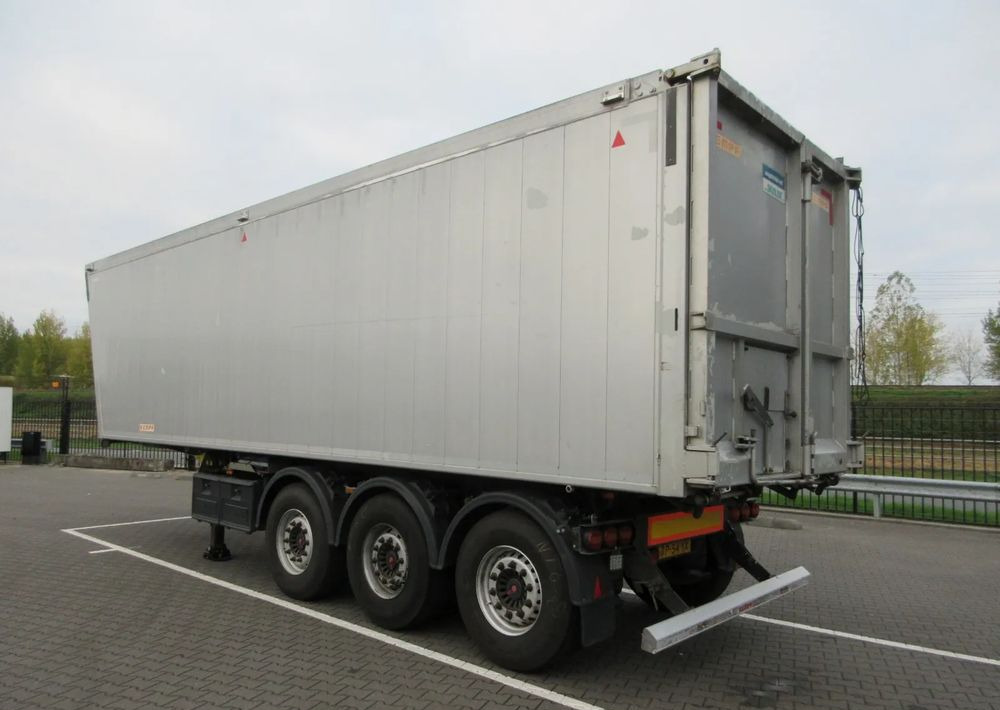 Kempf Wywrotka - Tippsemi: bilde 2 Kempf Wywrotka - Tippsemi: bilde 2