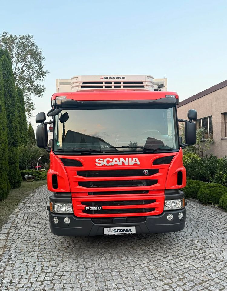Scania P280 - Lastebil med kjøl: bilde 3 Scania P280 - Lastebil med kjøl: bilde 3