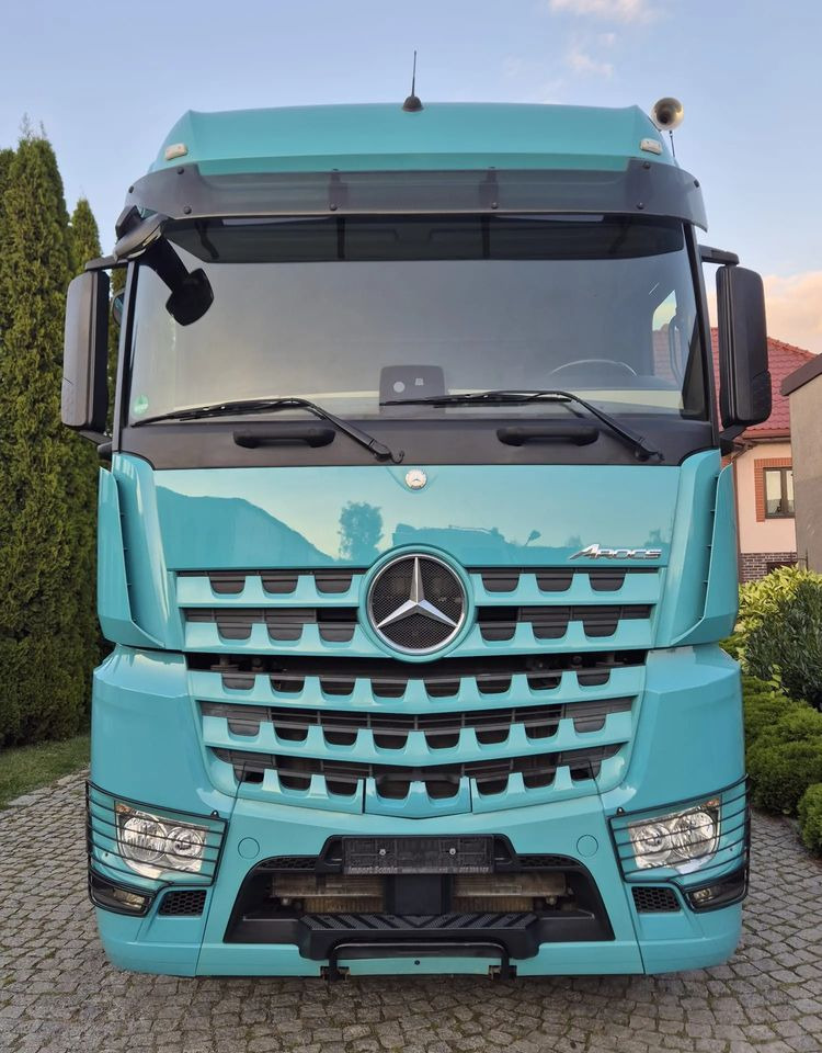Mercedes-Benz AROCS - Trekkvogn: bilde 2 Mercedes-Benz AROCS - Trekkvogn: bilde 2