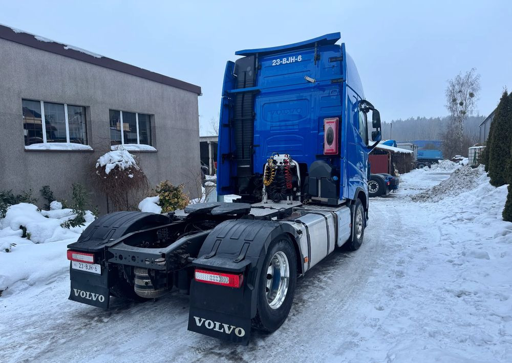Volvo FH GLOBETROTTER - Trekkvogn: bilde 4 Volvo FH GLOBETROTTER - Trekkvogn: bilde 4
