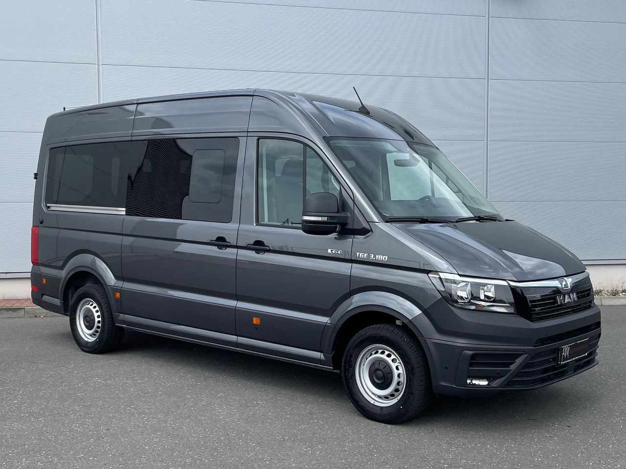 MAN TGE 3.180 Kombi L3H2 4x4 TEMPOMAT KAMERA 8-SITZE - Minibuss, Persontransport: bilde 2 MAN TGE 3.180 Kombi L3H2 4x4 TEMPOMAT KAMERA 8-SITZE - Minibuss, Persontransport: bilde 2