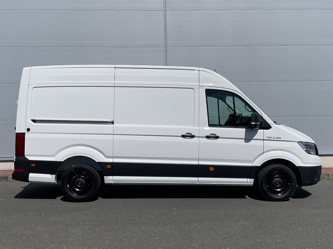 MAN TGE 3.180 L3H3 Kasten STANDHZ ACC NAVI KAMERA - Kassebil: bilde 5 MAN TGE 3.180 L3H3 Kasten STANDHZ ACC NAVI KAMERA - Kassebil: bilde 5