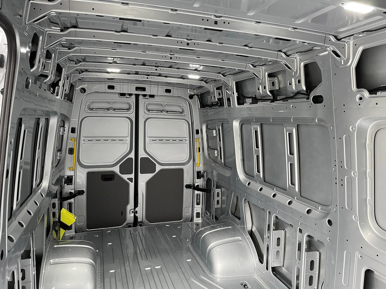 Kassebil MAN TGE 5.160 Kasten L4H3 5t 4x4 OBERAIGNER STANDHZ: bilde 9
