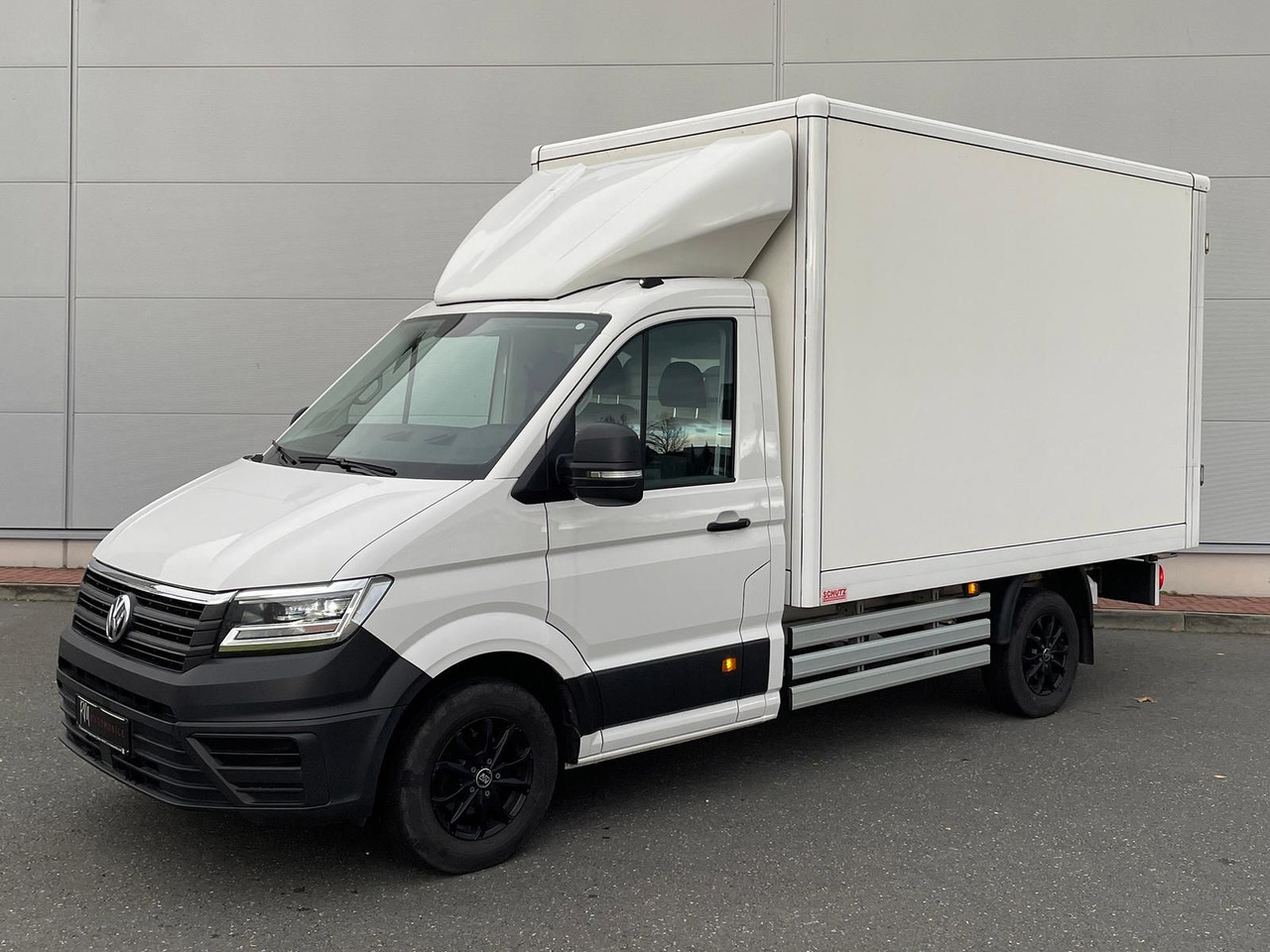 Volkswagen Crafter Koffer mittellang LED DAB SITZH - Persontransport: bilde 1 Volkswagen Crafter Koffer mittellang LED DAB SITZH - Persontransport: bilde 1