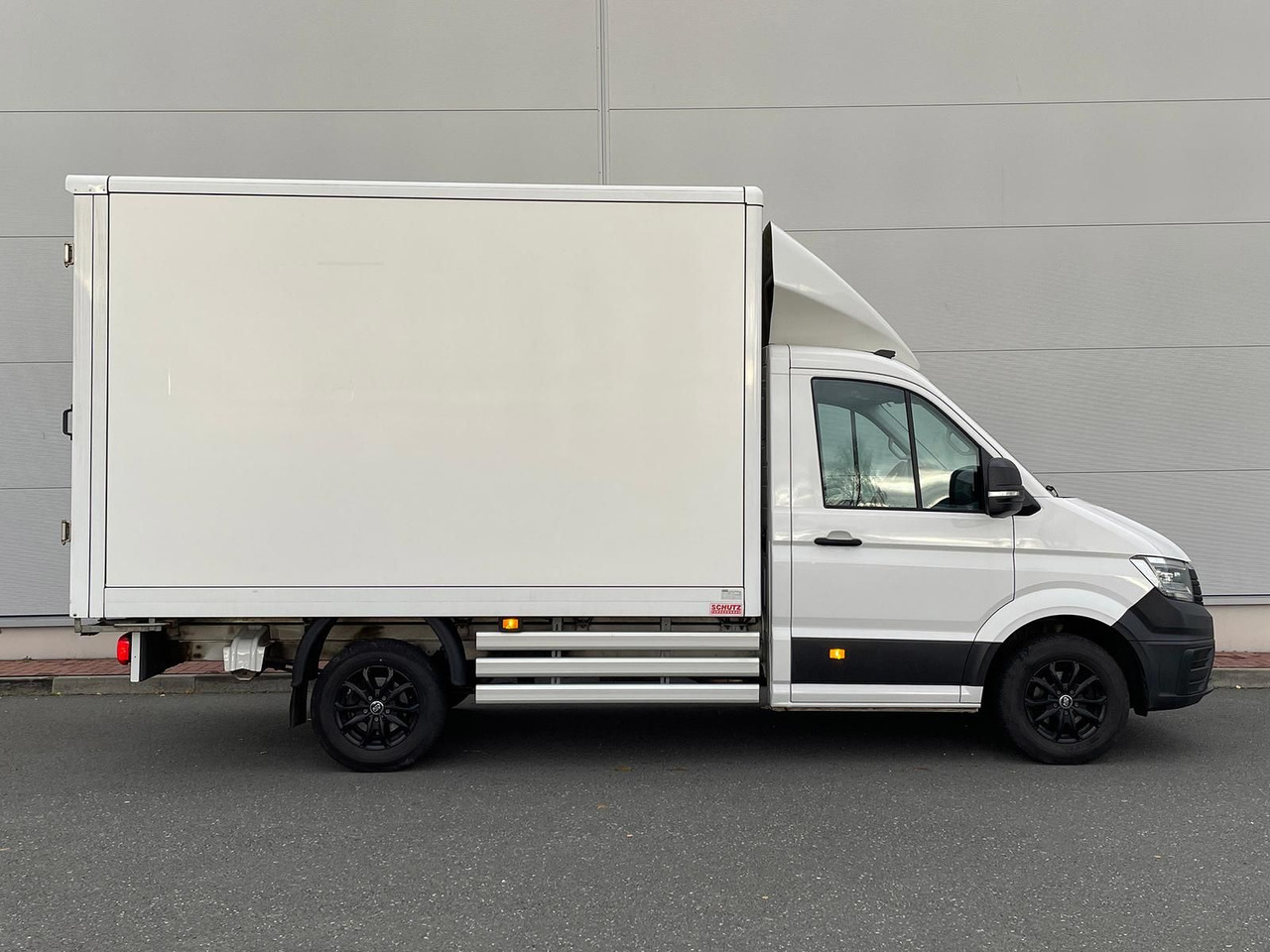 Volkswagen Crafter Koffer mittellang LED DAB SITZH - Varebil med skap: bilde 5 Volkswagen Crafter Koffer mittellang LED DAB SITZH - Varebil med skap: bilde 5