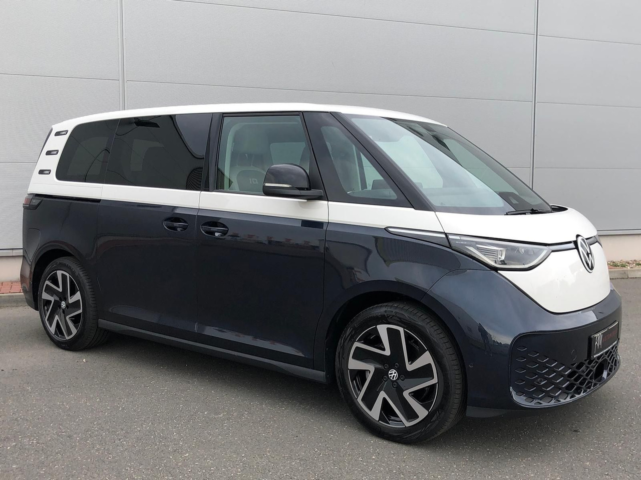 Volkswagen ID. Buzz 150 kW Pro AHK ACC MATRIX LED KEYLESS - Minibuss, Elbuss: bilde 2 Volkswagen ID. Buzz 150 kW Pro AHK ACC MATRIX LED KEYLESS - Minibuss, Elbuss: bilde 2