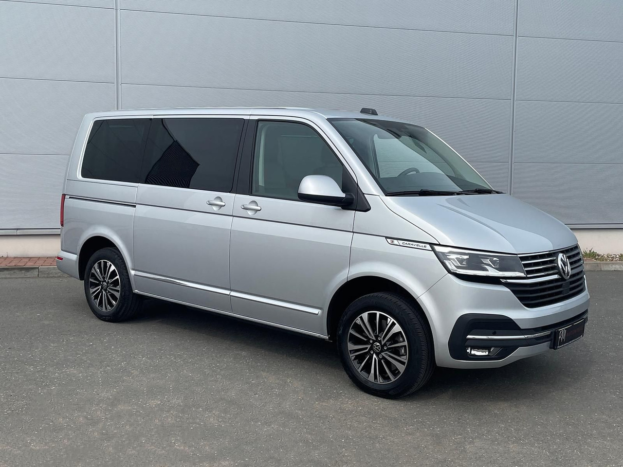 Volkswagen T6.1 Caravelle Highline STANDHZ NAVI LEDER PDC - Persontransport: bilde 2 Volkswagen T6.1 Caravelle Highline STANDHZ NAVI LEDER PDC - Persontransport: bilde 2