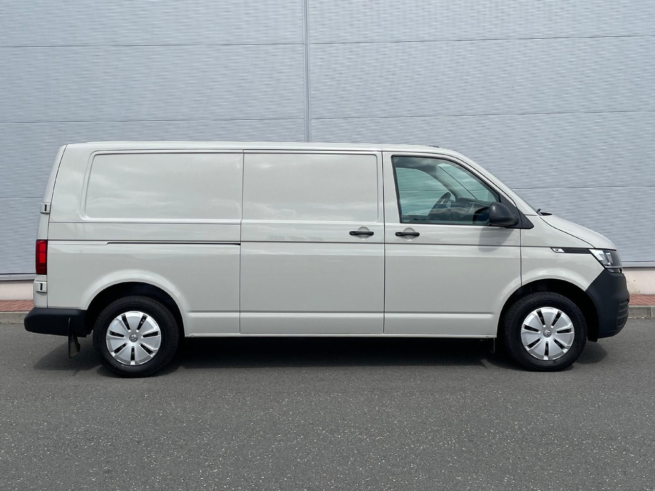 Volkswagen T6.1 Transporter Kasten LR TEMPOMAT KAMERA KLIMA - Kassebil: bilde 5 Volkswagen T6.1 Transporter Kasten LR TEMPOMAT KAMERA KLIMA - Kassebil: bilde 5