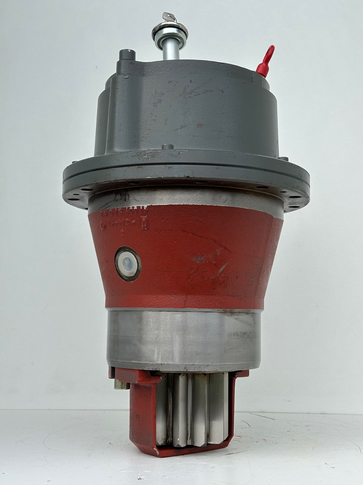 LIEBHERR Liebherr – Bauer Original Schwenkantrieb Typ:SAT275/251 mit ID-Nr.933017801. MG15, MBG12, MG20, MFG10, BG12H. #933017801.0121# - Svingmotor for Borustyr: bilde 2 LIEBHERR Liebherr – Bauer Original Schwenkantrieb Typ:SAT275/251 mit ID-Nr.933017801. MG15, MBG12, MG20, MFG10, BG12H. #933017801.0121# - Svingmotor for Borustyr: bilde 2