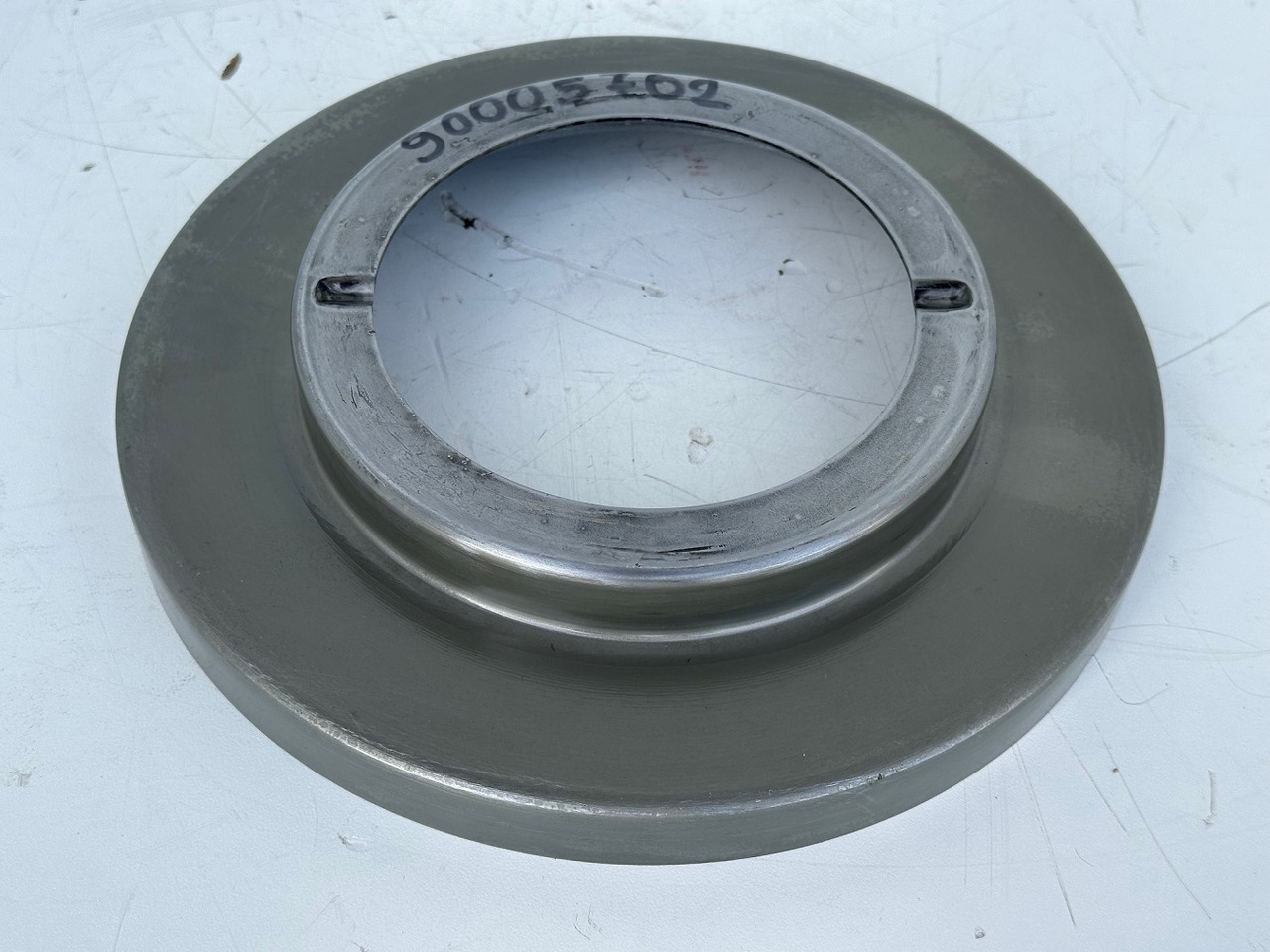 Liebherr Abdeckblech ID-Nr.90005702. SAT325/274 - SAT325/294. R936, R940, R946, R950, RZG390. #90005702.FR.40254# - Svingmotor for Beltegraver: bilde 1 Liebherr Abdeckblech ID-Nr.90005702. SAT325/274 - SAT325/294. R936, R940, R946, R950, RZG390. #90005702.FR.40254# - Svingmotor for Beltegraver: bilde 1