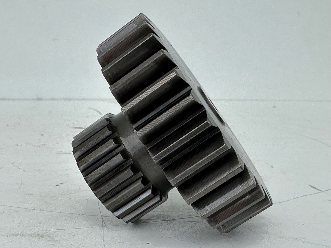 Liebherr - Bonfiglioli Sonnenrad mit ID-Nr.10355344. LTM 1045-3-1-, LTM 1055-1, LTM 1055-3-1-, LTM 1055-3-2-, LTM1070-4-1-, LTM1070-4-2-. #10355344.6088598# - Transmisjon for Bygg og anlegg: bilde 4 Liebherr - Bonfiglioli Sonnenrad mit ID-Nr.10355344. LTM 1045-3-1-, LTM 1055-1, LTM 1055-3-1-, LTM 1055-3-2-, LTM1070-4-1-, LTM1070-4-2-. #10355344.6088598# - Transmisjon for Bygg og anlegg: bilde 4