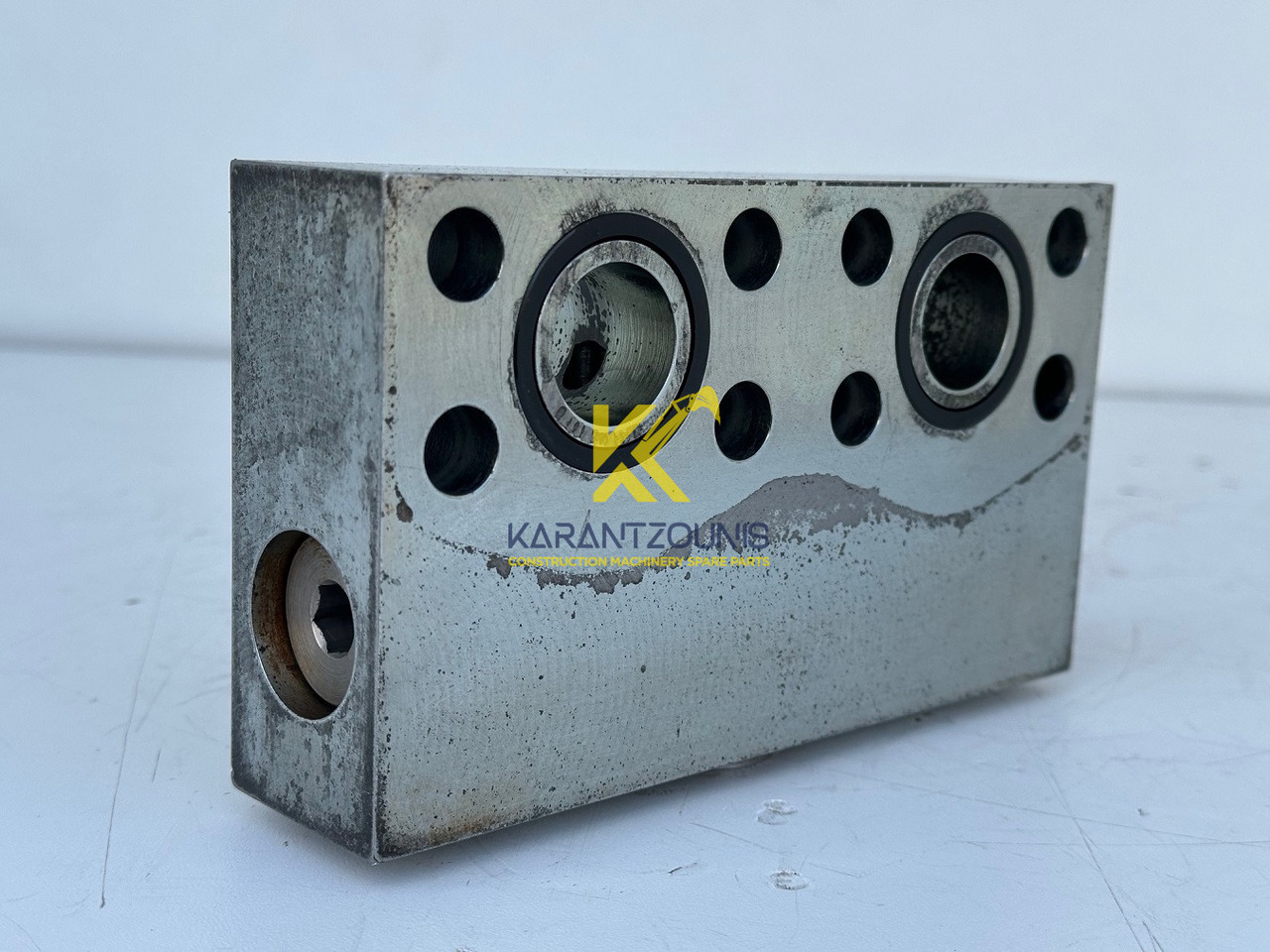 Liebherr Dämpfungsventil ID-Nr.10121777. P924 COMP, P926, R926, R916, R922, R924 COMP, R924, R926 COMP, R926, R930, R936, R946, R950 T, R960 T. #10121777.43199# - Svingmotor for Bygg og anlegg: bilde 4 Liebherr Dämpfungsventil ID-Nr.10121777. P924 COMP, P926, R926, R916, R922, R924 COMP, R924, R926 COMP, R926, R930, R936, R946, R950 T, R960 T. #10121777.43199# - Svingmotor for Bygg og anlegg: bilde 4