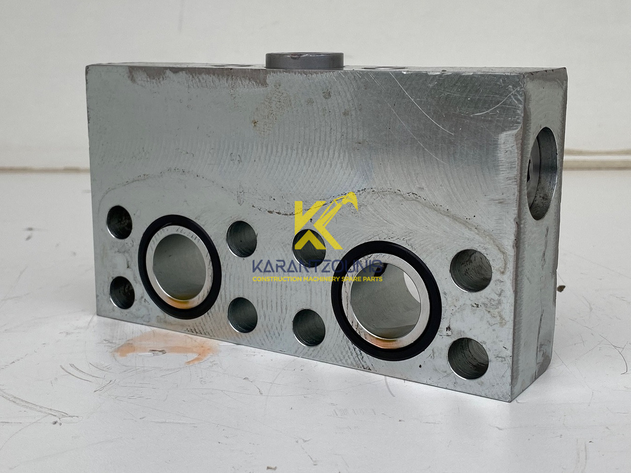 Liebherr Dämpfungsventil ID-Nr.10121777. P924 COMP, P926, R926, R916, R922, R924 COMP, R924, R926 COMP, R926, R930, R936, R946, R950 T, R960 T. #DÄ27652# - Svingmotor for Gravemaskin: bilde 3 Liebherr Dämpfungsventil ID-Nr.10121777. P924 COMP, P926, R926, R916, R922, R924 COMP, R924, R926 COMP, R926, R930, R936, R946, R950 T, R960 T. #DÄ27652# - Svingmotor for Gravemaskin: bilde 3