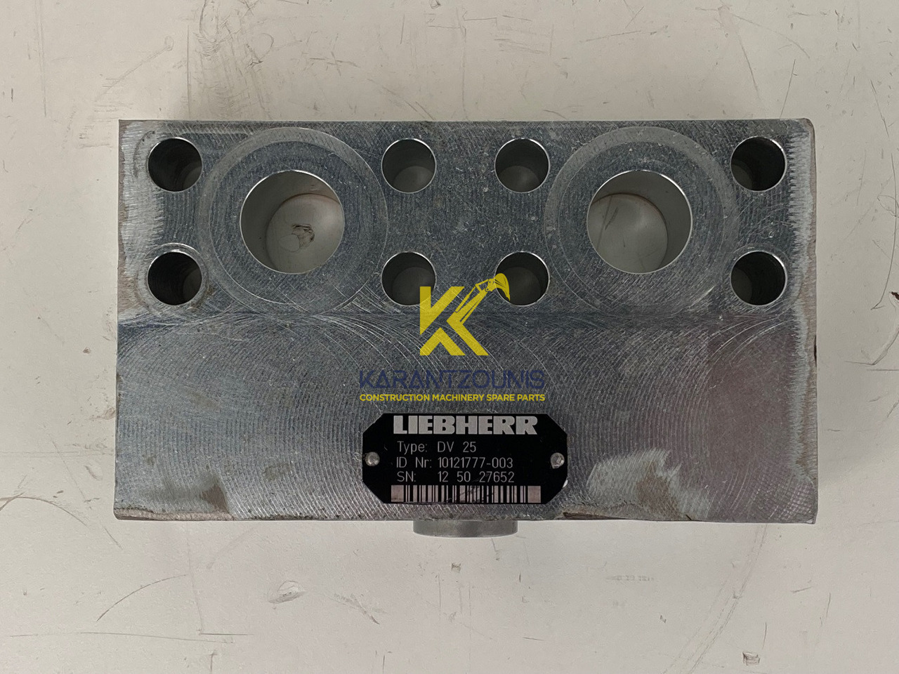 Liebherr Dämpfungsventil ID-Nr.10121777. P924 COMP, P926, R926, R916, R922, R924 COMP, R924, R926 COMP, R926, R930, R936, R946, R950 T, R960 T. #DÄ27652# - Svingmotor for Gravemaskin: bilde 2 Liebherr Dämpfungsventil ID-Nr.10121777. P924 COMP, P926, R926, R916, R922, R924 COMP, R924, R926 COMP, R926, R930, R936, R946, R950 T, R960 T. #DÄ27652# - Svingmotor for Gravemaskin: bilde 2