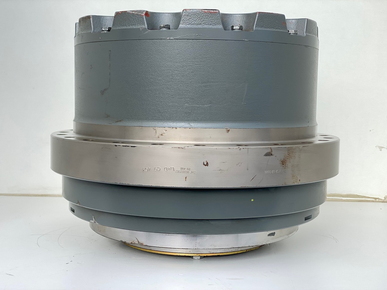 Liebherr Fahrantrieb FAT450P123, ID-Nr.90202516 - ID-Nr.90202517. LOS954, R940, R946, R950, R954, R956. #159-04# - Sluttdrev for Beltegraver: bilde 2 Liebherr Fahrantrieb FAT450P123, ID-Nr.90202516 - ID-Nr.90202517. LOS954, R940, R946, R950, R954, R956. #159-04# - Sluttdrev for Beltegraver: bilde 2