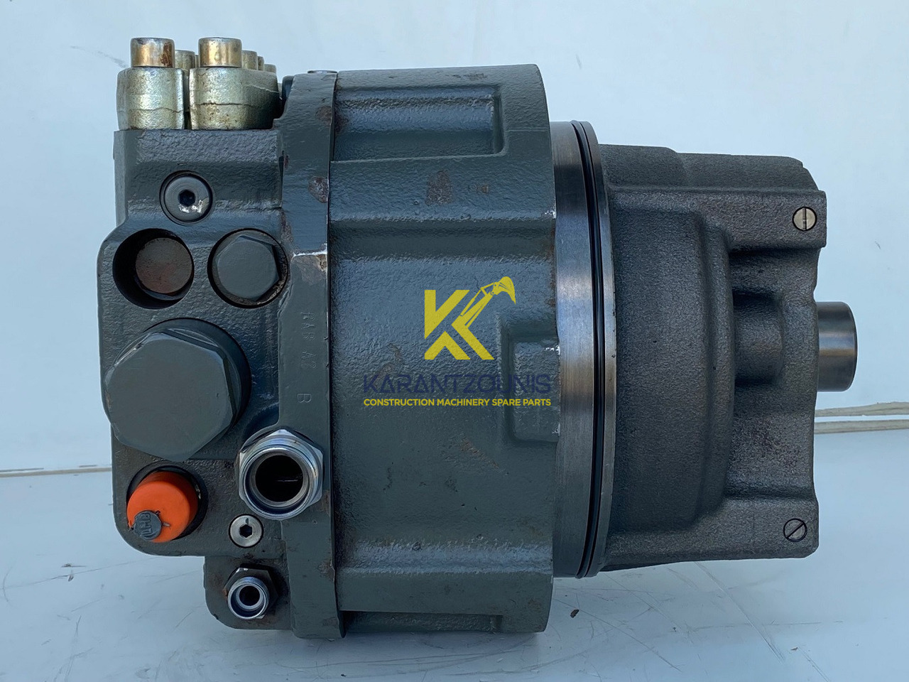 Liebherr Hydraulikeinbaumotor CMVE O 108. ID-Nr.10118562 - ID-Nr.10132610 - ID-Nr.10129048. LOS1916, LOS916, LOS926, R906, R916, R918, R920, R922, R924, R926COMP, R926, R936. #27979# - Hydraulisk motor for Beltegraver: bilde 2 Liebherr Hydraulikeinbaumotor CMVE O 108. ID-Nr.10118562 - ID-Nr.10132610 - ID-Nr.10129048. LOS1916, LOS916, LOS926, R906, R916, R918, R920, R922, R924, R926COMP, R926, R936. #27979# - Hydraulisk motor for Beltegraver: bilde 2