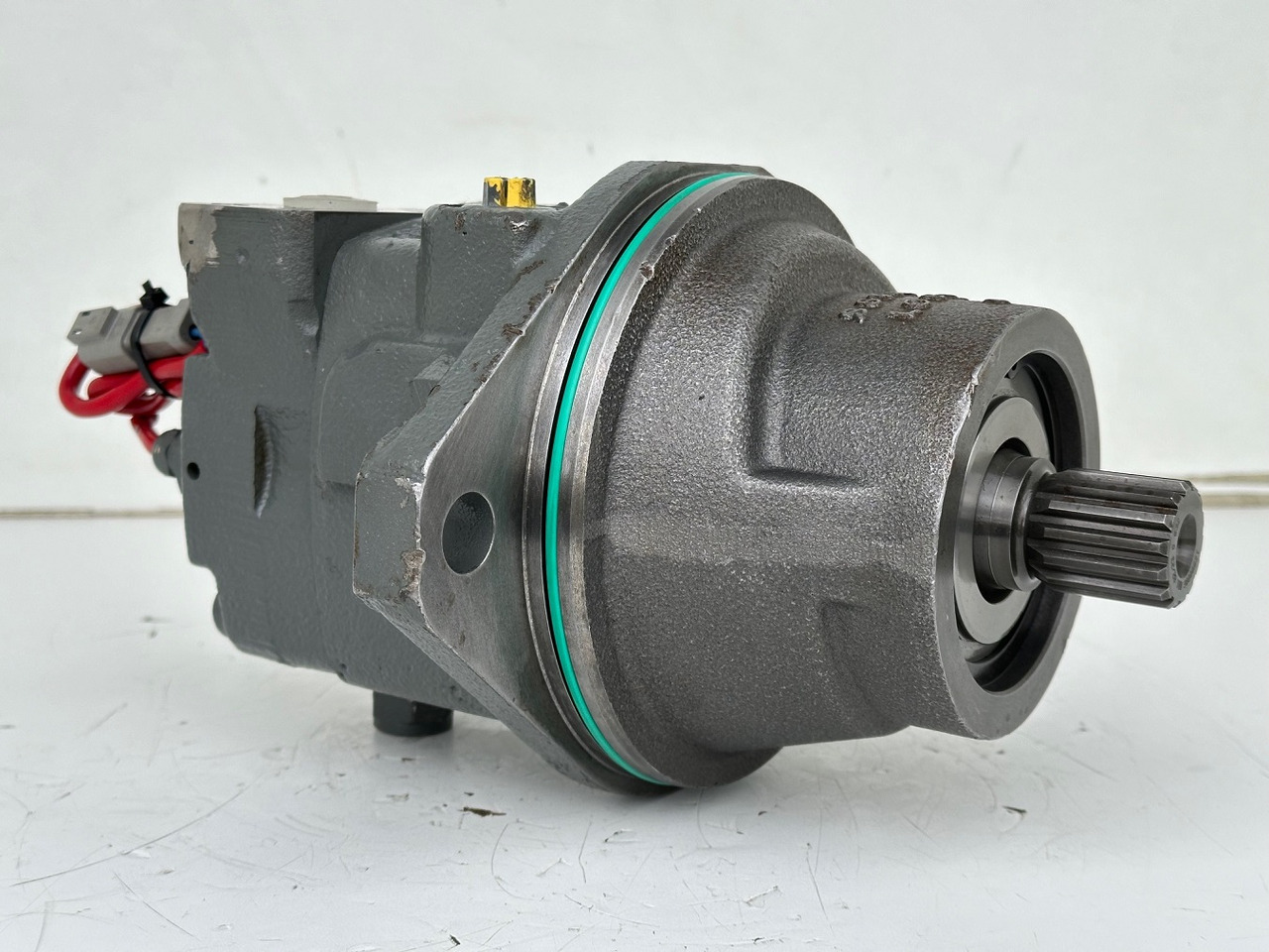 Liebherr Hydraulikeinbaumotor FMF045, ID-Nr.10132702. A924, LH30C, LH30M, LH35M, LH35MT, LH40C, LH40CP, LH40M, LH40MP, LH50CHR, LH50M, LH50MHR, LH50MT. #23.12.01063# - Hydraulisk motor for Bygg og anlegg: bilde 2 Liebherr Hydraulikeinbaumotor FMF045, ID-Nr.10132702. A924, LH30C, LH30M, LH35M, LH35MT, LH40C, LH40CP, LH40M, LH40MP, LH50CHR, LH50M, LH50MHR, LH50MT. #23.12.01063# - Hydraulisk motor for Bygg og anlegg: bilde 2