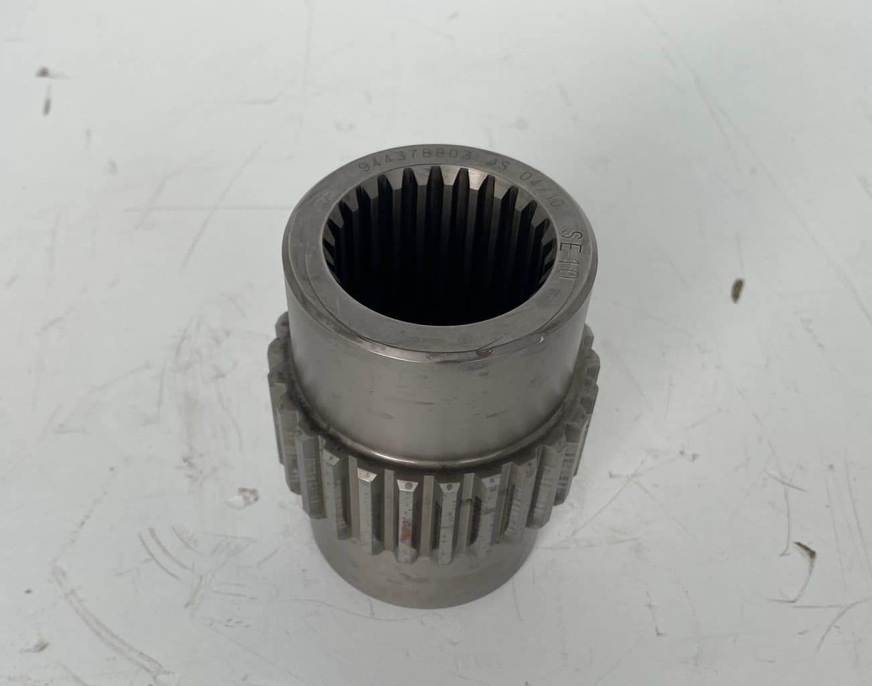 Liebherr Lamellenträger ID-Nr.9443788 - ID-Nr.944378803. FAT550, FAT550P046, FAT550P050, FAT600P081, FAT1000/102. #LSE10# - Sluttdrev for Bygg og anlegg: bilde 1 Liebherr Lamellenträger ID-Nr.9443788 - ID-Nr.944378803. FAT550, FAT550P046, FAT550P050, FAT600P081, FAT1000/102. #LSE10# - Sluttdrev for Bygg og anlegg: bilde 1