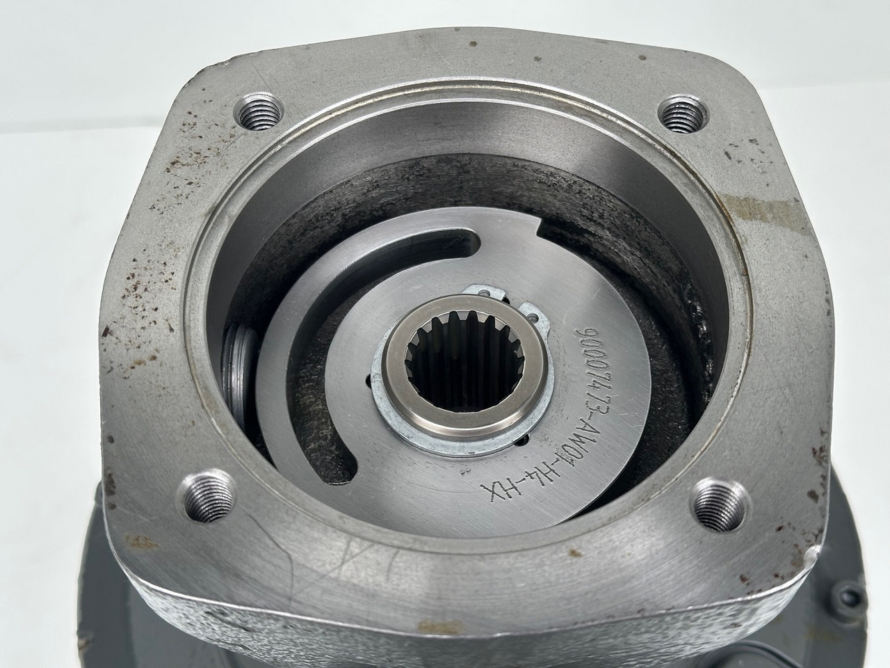 Liebherr Liebherr Drehwerkantrieb Typ:DAT200/1455 mit ID-Nr.13763178 - ID-Nr.13777972. #13763178.545-01216# - Svingmotor for Beltegående kran: bilde 5 Liebherr Liebherr Drehwerkantrieb Typ:DAT200/1455 mit ID-Nr.13763178 - ID-Nr.13777972. #13763178.545-01216# - Svingmotor for Beltegående kran: bilde 5