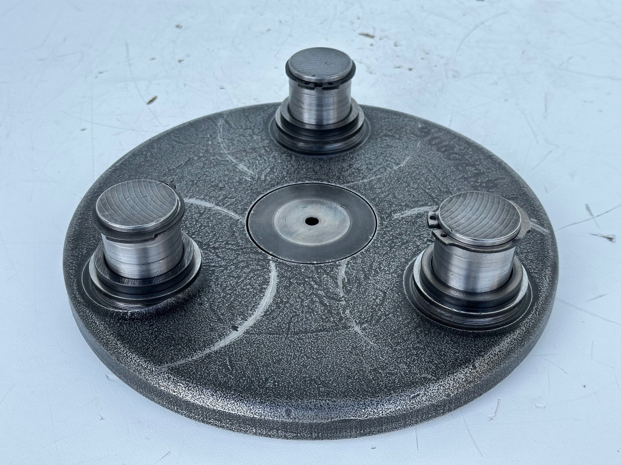 Liebherr Planetenträger ID-Nr.90006124. SAT325/274. R946, R950, RZG390. #90006124.FR.40254# - Svingmotor for Gravemaskin til riving: bilde 1 Liebherr Planetenträger ID-Nr.90006124. SAT325/274. R946, R950, RZG390. #90006124.FR.40254# - Svingmotor for Gravemaskin til riving: bilde 1