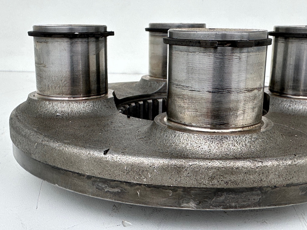 Svingmotor for Bygg og anlegg Liebherr Planetenträger ID-Nr.90006540.  SAT300/271, SAT300/282, SAT300/288, SAT300/295.  LH40, LH50, R936,R950 T, R960 T.  #90006540.L6.675#: bilde 6