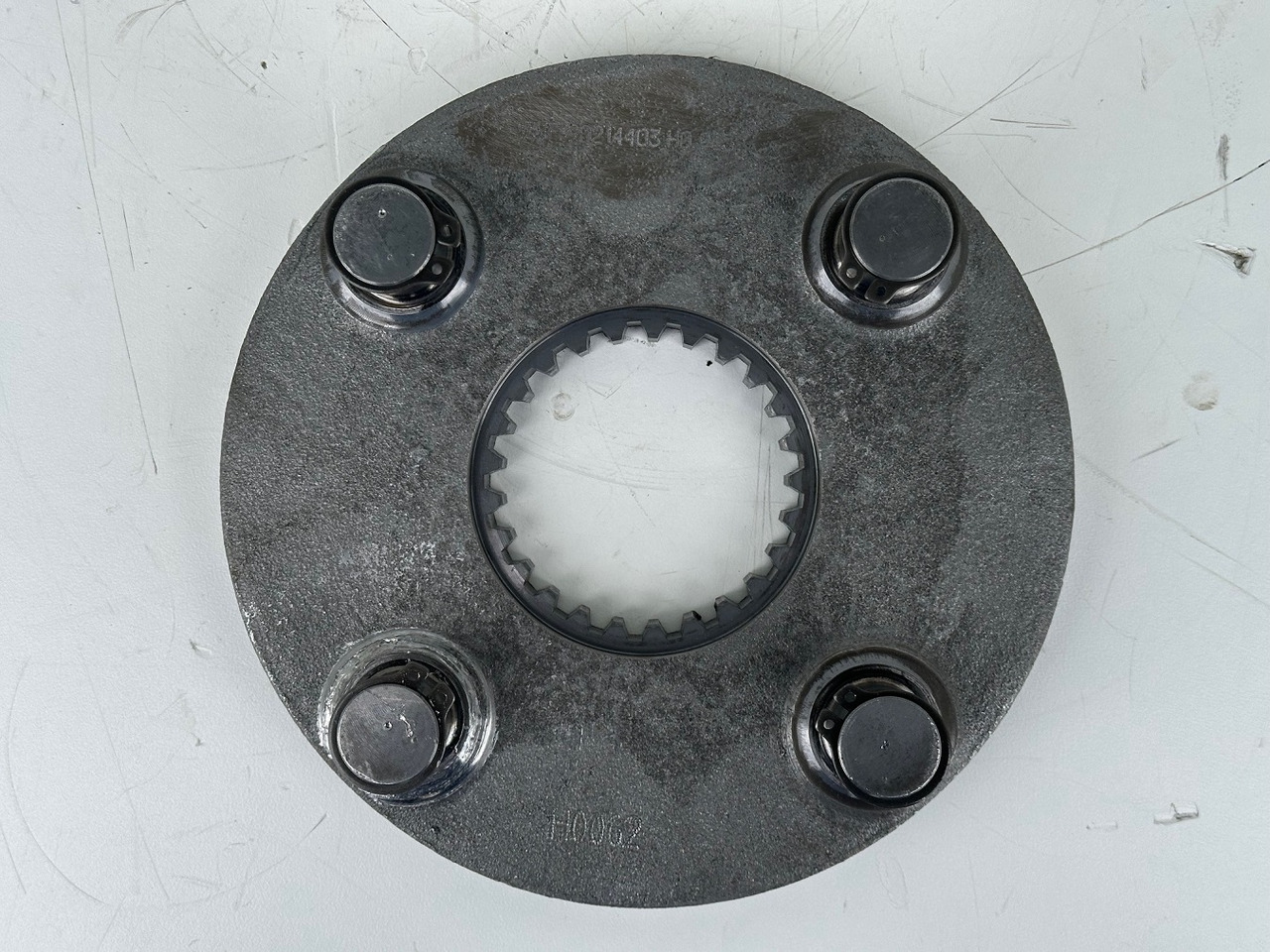 Liebherr Planetenträger ID-Nr.90214403. SAT275A290. R922 LC-1486. R924 LC-1487. #90214403.HO.925# - Svingmotor for Bygg og anlegg: bilde 3 Liebherr Planetenträger ID-Nr.90214403. SAT275A290. R922 LC-1486. R924 LC-1487. #90214403.HO.925# - Svingmotor for Bygg og anlegg: bilde 3