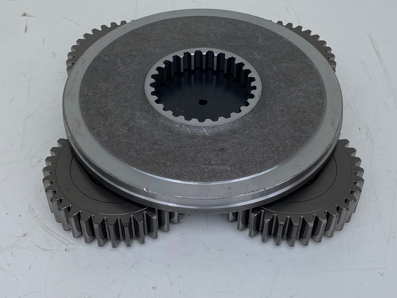 Liebherr Planetenträger ID-Nr.90216230 mit Planetenrad ID-Nr.90216231. R926-1715 - R928-1715 - R930-1716. #PL-PO161# - Svingmotor for Bygg og anlegg: bilde 4 Liebherr Planetenträger ID-Nr.90216230 mit Planetenrad ID-Nr.90216231. R926-1715 - R928-1715 - R930-1716. #PL-PO161# - Svingmotor for Bygg og anlegg: bilde 4