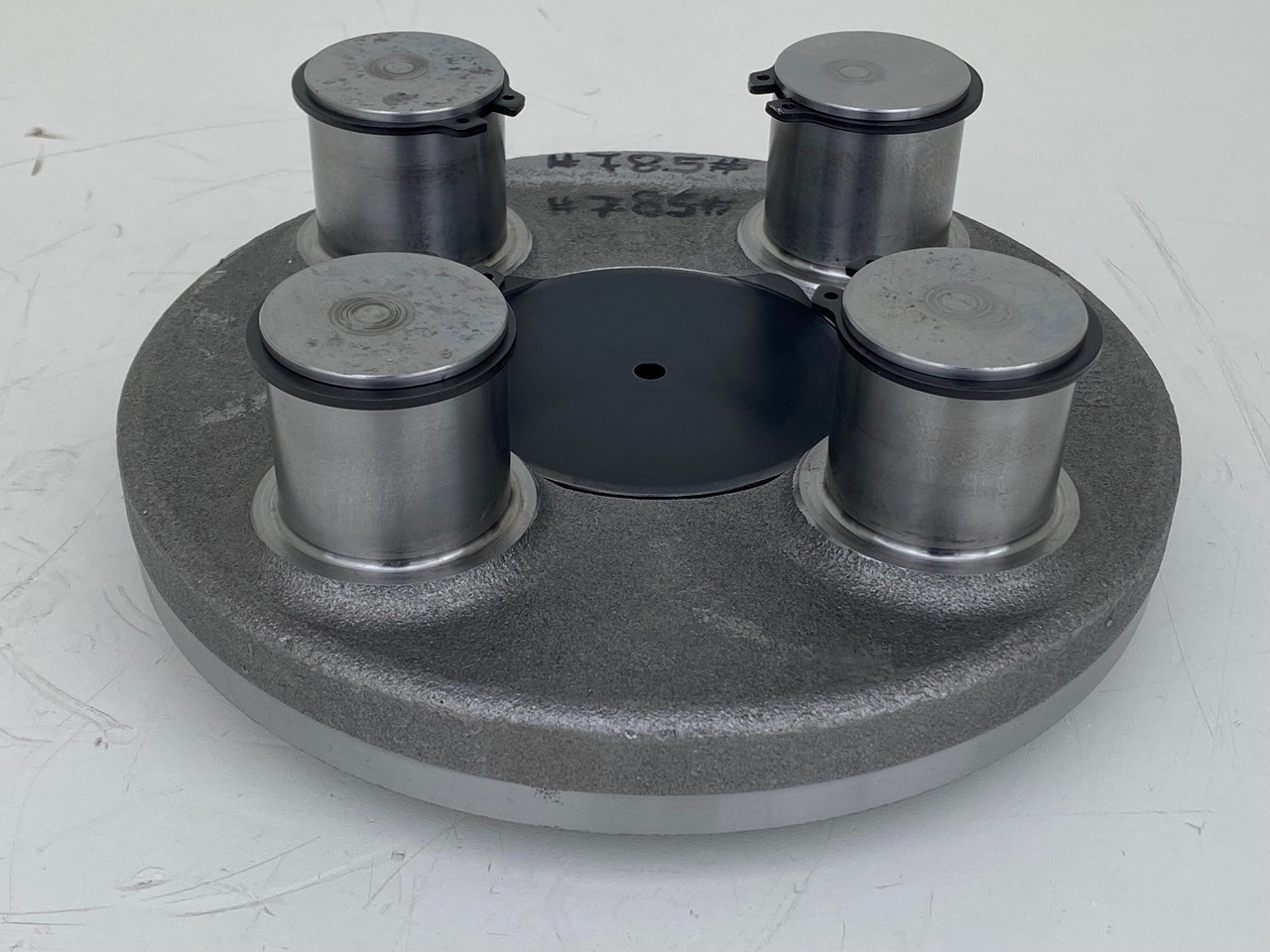 Liebherr Planetenträger ID-Nr.944306303 - ID-Nr.9443063. A924, A934, LH30, LH35. #PLANT785# - Understell deler for Bygg og anlegg: bilde 1 Liebherr Planetenträger ID-Nr.944306303 - ID-Nr.9443063. A924, A934, LH30, LH35. #PLANT785# - Understell deler for Bygg og anlegg: bilde 1