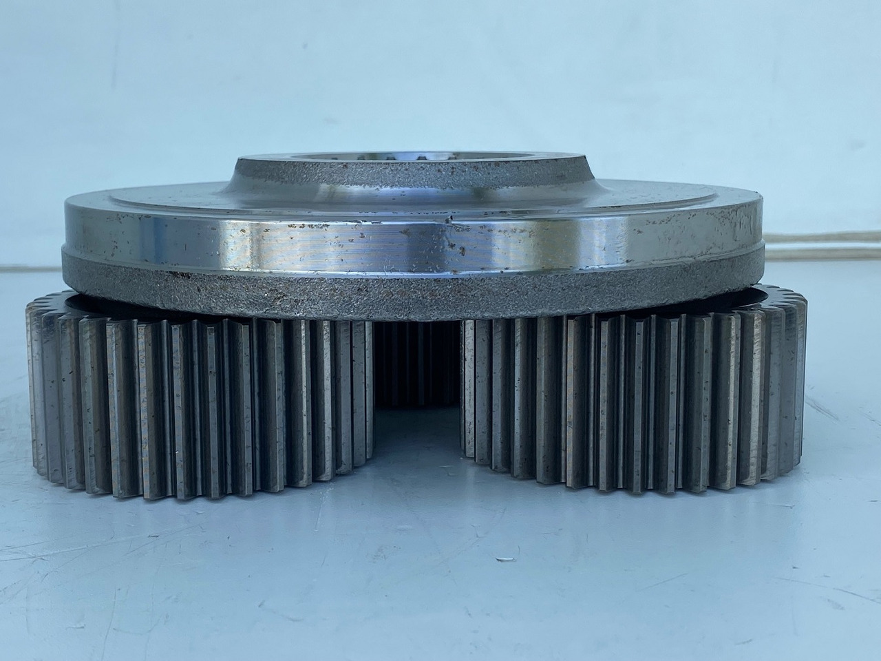 Svingmotor for Bygg og anlegg Liebherr Planetenträger ID-Nr.970559601 mit Planetenrad ID-Nr.944305703 - ID-Nr.90213986. A900, A904, A913 COMP, A914 COMP, A914, A916 COMP, A916, A918 COMP, A918, A920, A922 RAIL, A924 RAIL, LH18,: bilde 10 Svingmotor for Bygg og anlegg Liebherr Planetenträger ID-Nr.970559601 mit Planetenrad ID-Nr.944305703 - ID-Nr.90213986. A900, A904, A913 COMP, A914 COMP, A914, A916 COMP, A916, A918 COMP, A918, A920, A922 RAIL, A924 RAIL, LH18,: bilde 10