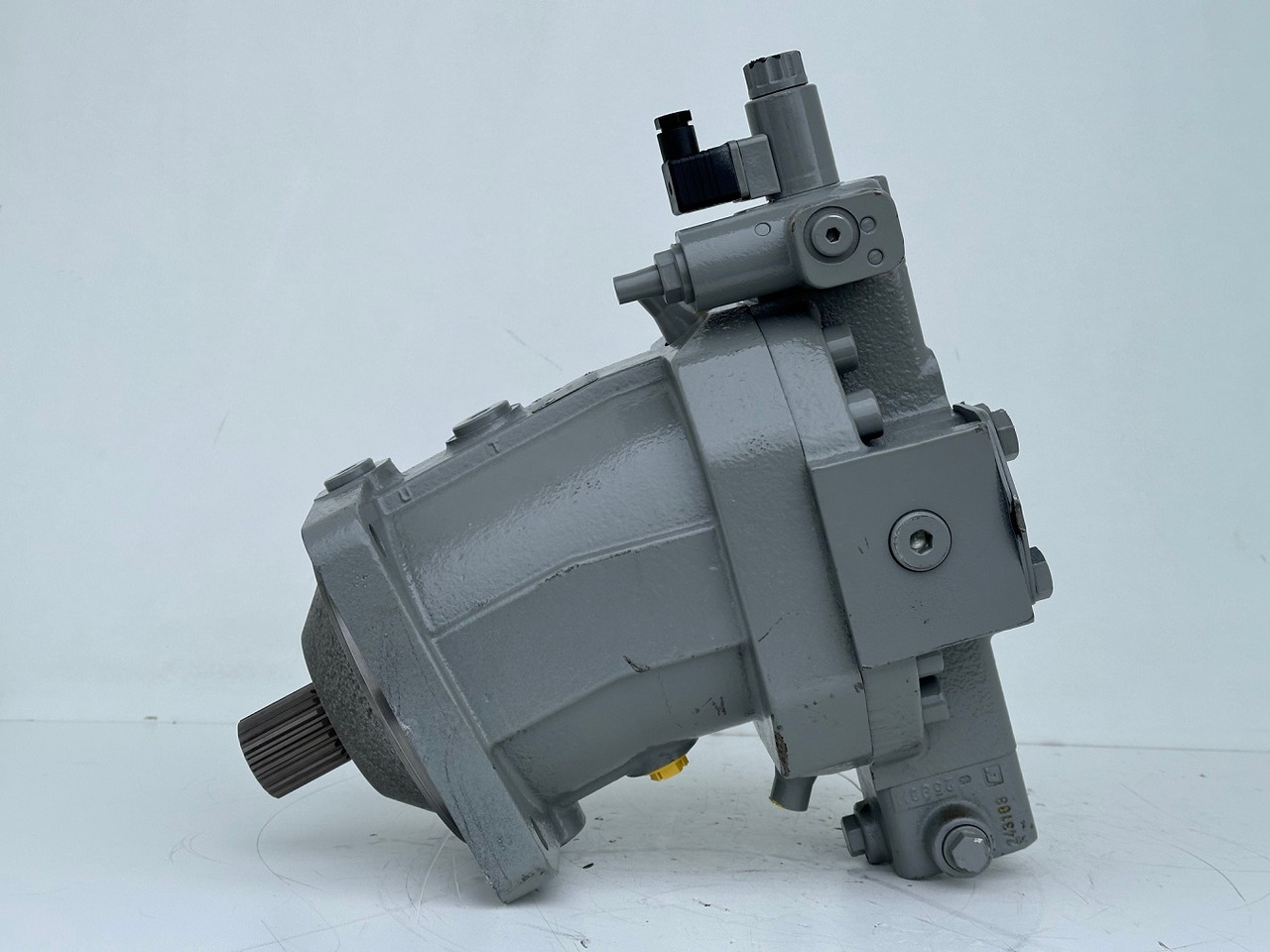 Liebherr Verstellmotor ID-Nr.510240108 - Hydromatik Rexroth Axialkolben-Verstellmotor Typ:A6VM140EP2D/63W-VZB017HB. #24338069# - Hydraulisk motor for Beltegående kran: bilde 3 Liebherr Verstellmotor ID-Nr.510240108 - Hydromatik Rexroth Axialkolben-Verstellmotor Typ:A6VM140EP2D/63W-VZB017HB. #24338069# - Hydraulisk motor for Beltegående kran: bilde 3