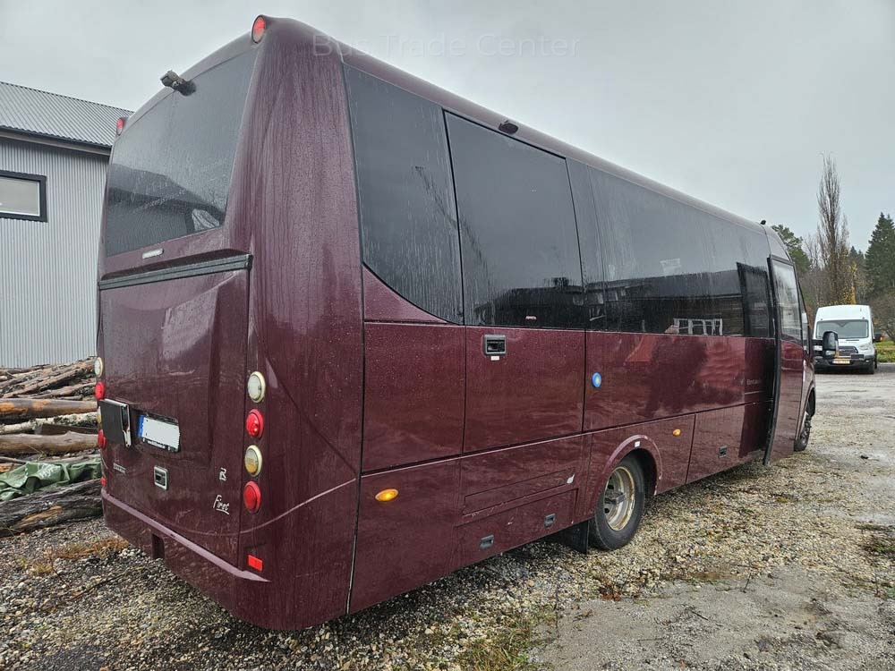 IVECO ROSERO FIRST 70C18 - Minibuss, Persontransport: bilde 2 IVECO ROSERO FIRST 70C18 - Minibuss, Persontransport: bilde 2