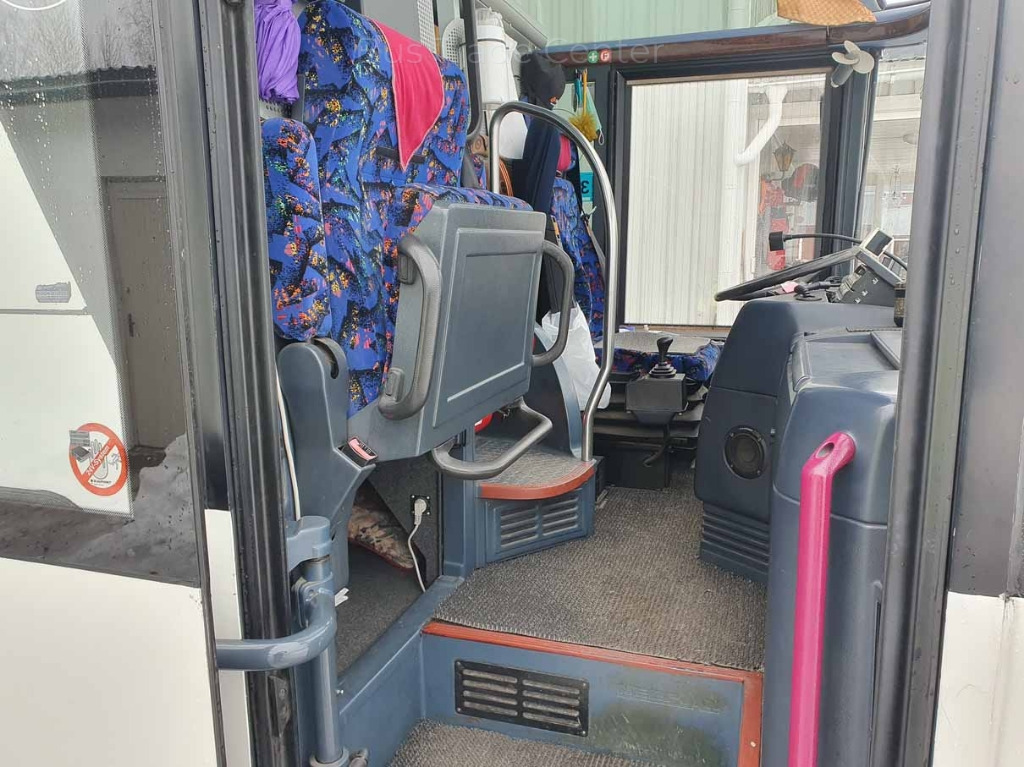 NEOPLAN STARLINER N516/3 SHDH - Turistbuss: bilde 5 NEOPLAN STARLINER N516/3 SHDH - Turistbuss: bilde 5