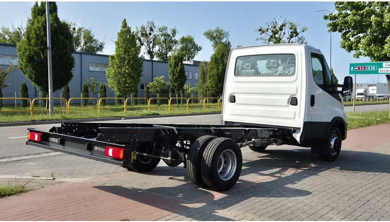 Iveco Daily 70C18 - nowe! - Chassis lastebil: bilde 1 Iveco Daily 70C18 - nowe! - Chassis lastebil: bilde 1