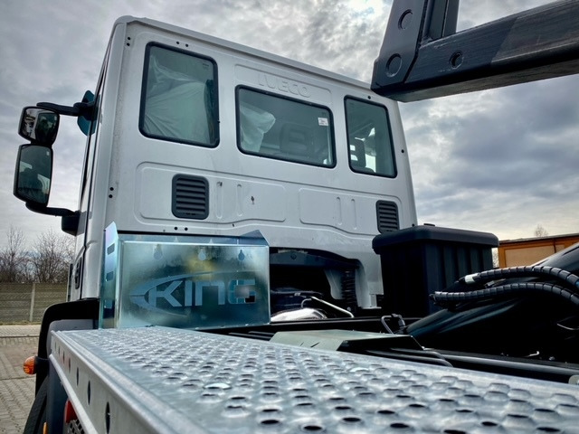 IVECO Eurocargo + hooklift KING HZ-10R - Utility-/ Spesiell maskin: bilde 2 IVECO Eurocargo + hooklift KING HZ-10R - Utility-/ Spesiell maskin: bilde 2