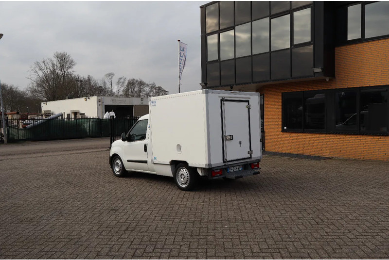 Fiat Doblò * CARRIER XARIOS 200 * - Kjølebil: bilde 3 Fiat Doblò * CARRIER XARIOS 200 * - Kjølebil: bilde 3