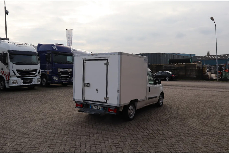 Fiat Doblò * CARRIER XARIOS 200 * - Kjølebil: bilde 4 Fiat Doblò * CARRIER XARIOS 200 * - Kjølebil: bilde 4