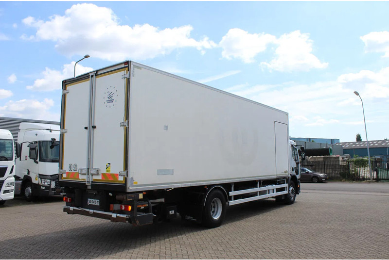 Renault Premium 370 * EURO5 * CARRIER SUPRA 950 * - Lastebil med kjøl: bilde 4 Renault Premium 370 * EURO5 * CARRIER SUPRA 950 * - Lastebil med kjøl: bilde 4