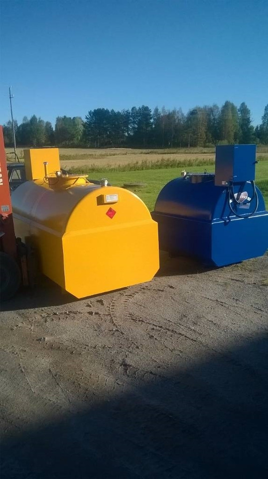 FUEL CONT polttoainesäiliöt - Drivstofftank: bilde 2 FUEL CONT polttoainesäiliöt - Drivstofftank: bilde 2