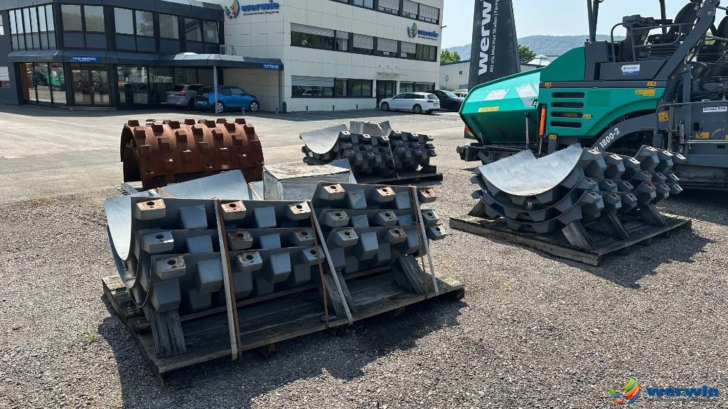 Hamm HAMM + VOLVO Stampffußschalen - Reservedeler for Vals: bilde 1 Hamm HAMM + VOLVO Stampffußschalen - Reservedeler for Vals: bilde 1