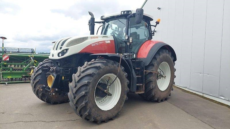 Steyr 6270 Terrus CVT - Traktor: bilde 1 Steyr 6270 Terrus CVT - Traktor: bilde 1