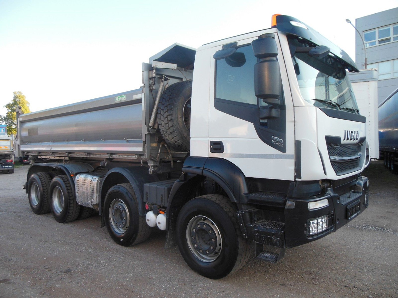Iveco STRALIS X-WAY 480, 8X4, BORDMATIC, AHK, TOP!!! - Tippbil: bilde 2 Iveco STRALIS X-WAY 480, 8X4, BORDMATIC, AHK, TOP!!! - Tippbil: bilde 2