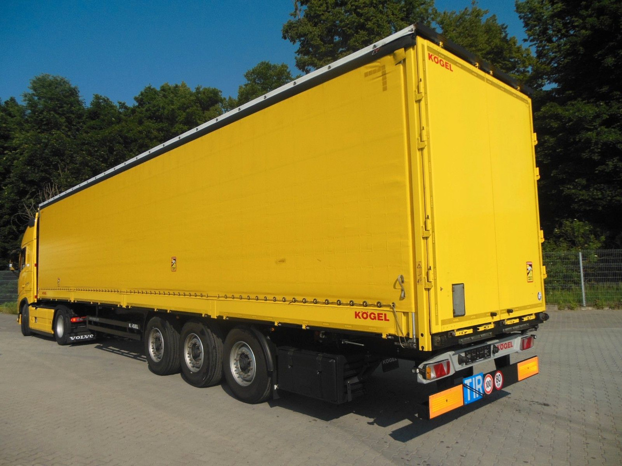 Kögel SN 24, BORDWÄNDE 700 MM, HUBDACH!!! TOP - Gardintrailer: bilde 4 Kögel SN 24, BORDWÄNDE 700 MM, HUBDACH!!! TOP - Gardintrailer: bilde 4