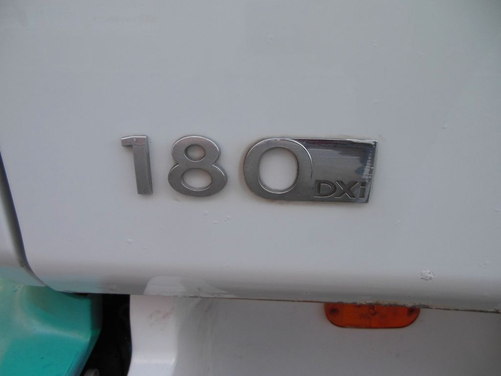 Renault MIDLUM DXI 180.08 Renault MIDLUM DXI 180.08 - Varebil med plan: bilde 5 Renault MIDLUM DXI 180.08 Renault MIDLUM DXI 180.08 - Varebil med plan: bilde 5