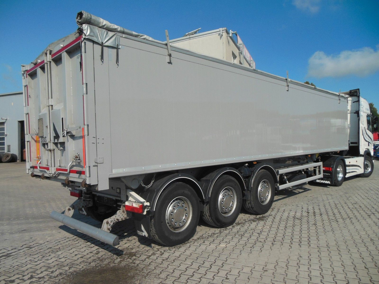 Stas S300CX, 49m3, ADR, 9 TONE ACHSEN,WIE NEUE-TOP!!! - Tippsemi: bilde 4 Stas S300CX, 49m3, ADR, 9 TONE ACHSEN,WIE NEUE-TOP!!! - Tippsemi: bilde 4