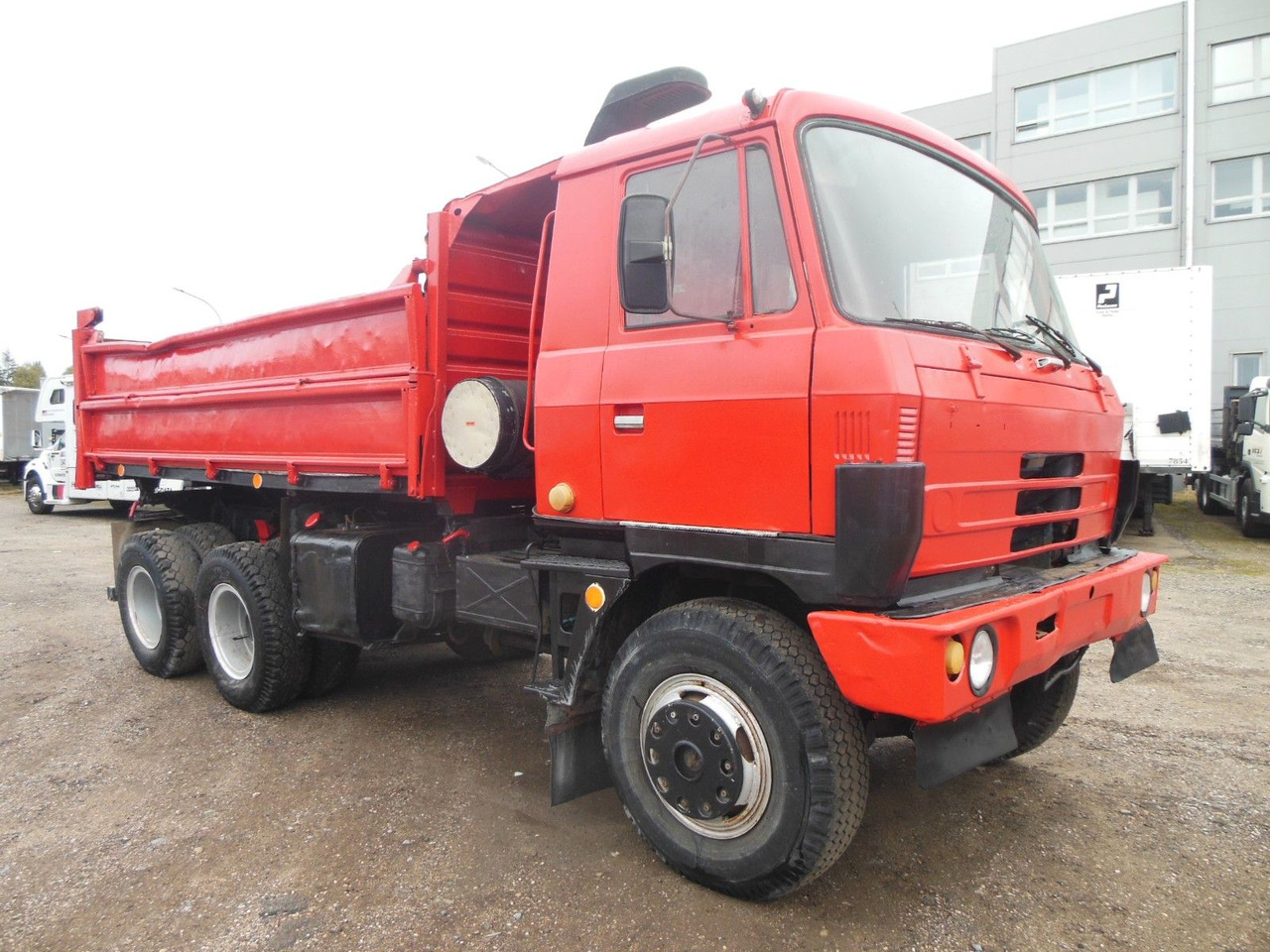 Tatra T 815, 6x6 - Tippbil: bilde 2 Tatra T 815, 6x6 - Tippbil: bilde 2
